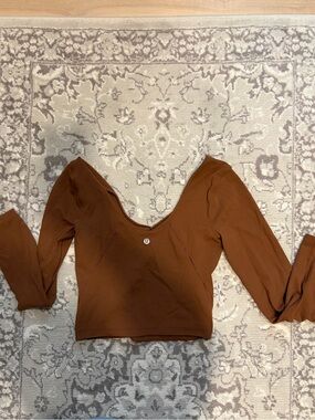 Lululemon Brown Crop Top - V-Neck Long Sleeve